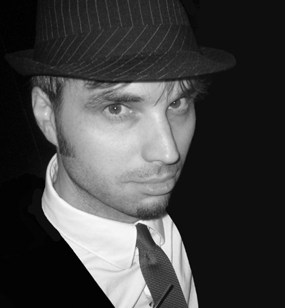 domino-finn-about-the-author