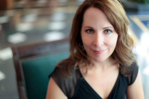 Kendra-Elliot-4718-Color-Lg-ed (1)